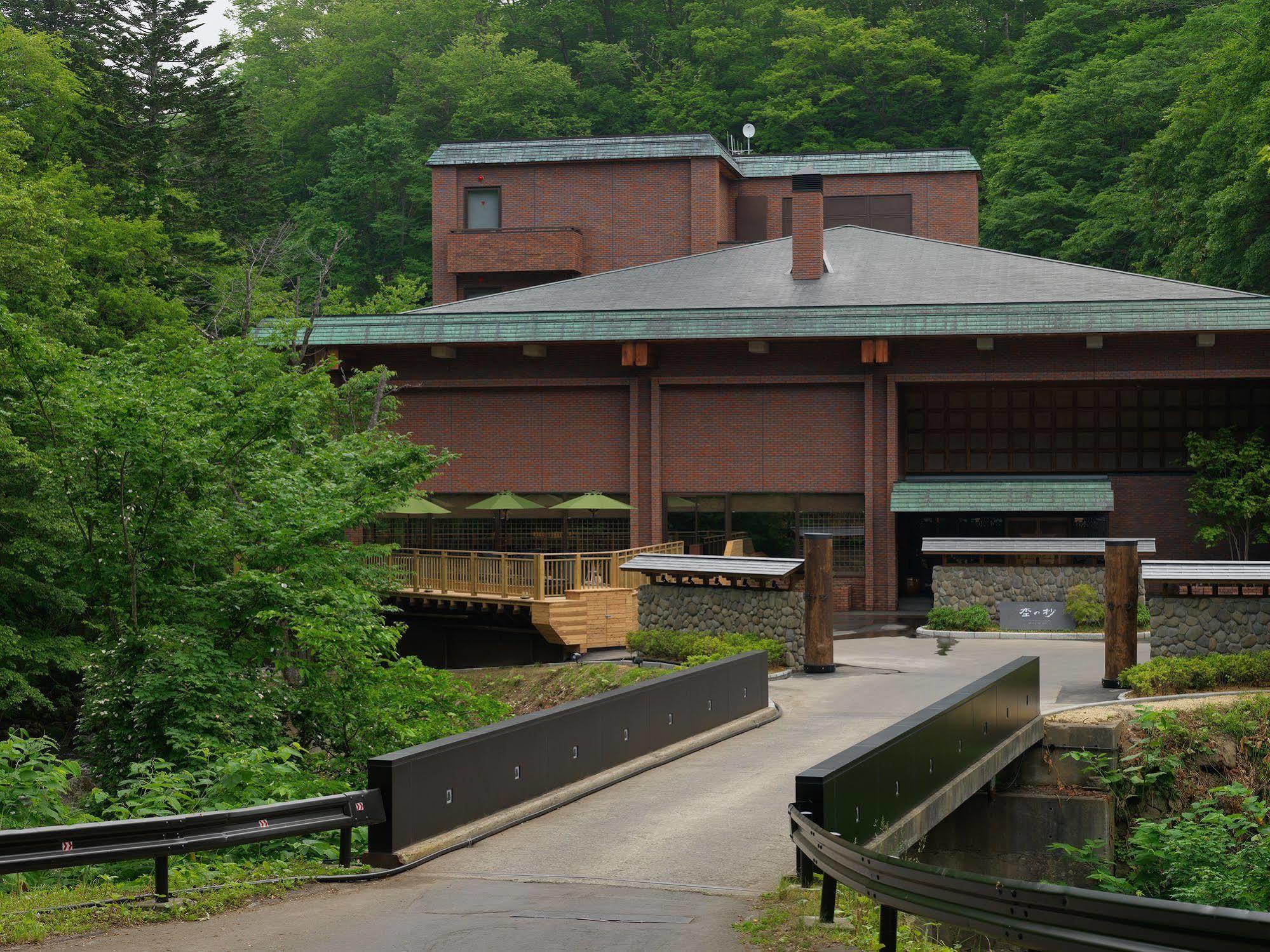 Niseko Konbu Onsen Tsuruga Moku-No-Sho Hotel Buitenkant foto