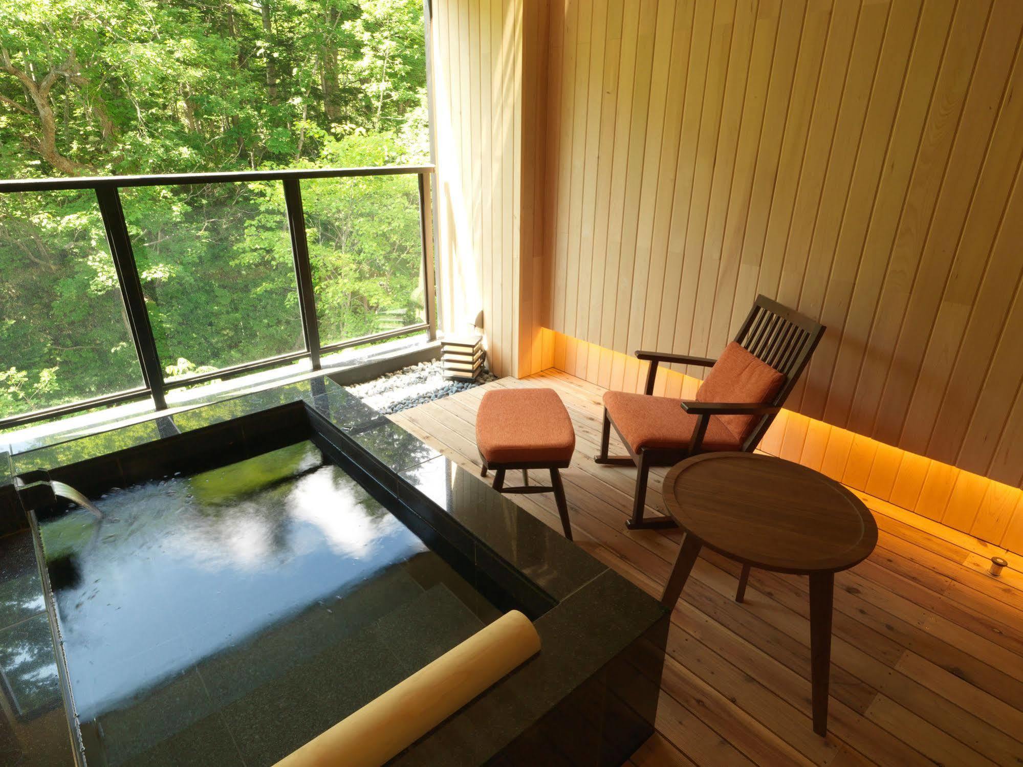 Niseko Konbu Onsen Tsuruga Moku-No-Sho Hotel Buitenkant foto