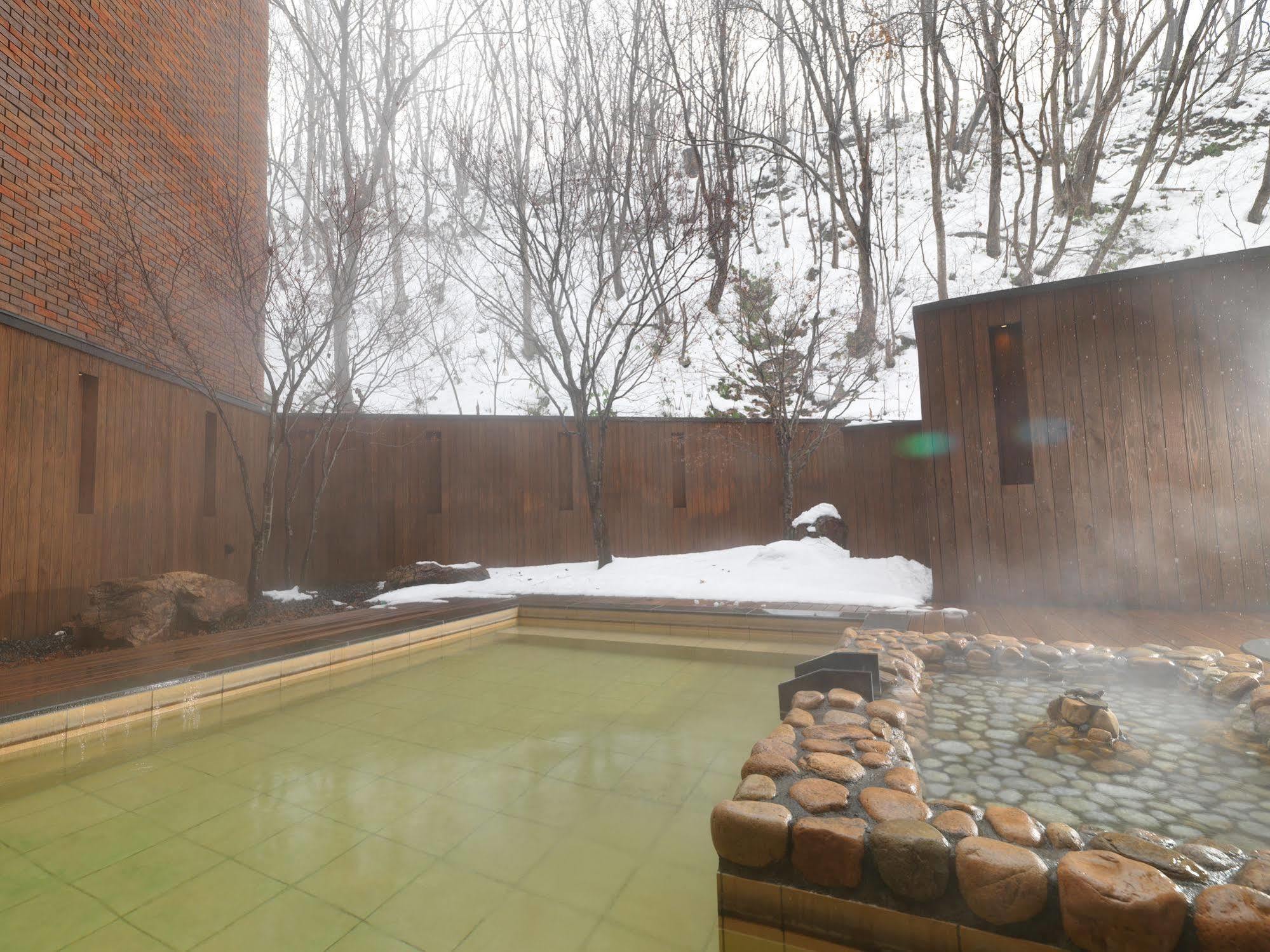 Niseko Konbu Onsen Tsuruga Moku-No-Sho Hotel Buitenkant foto