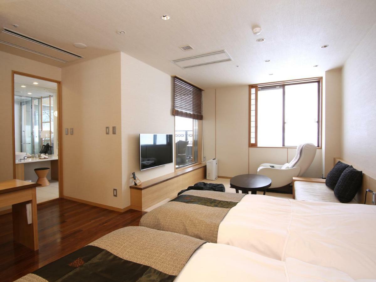 Niseko Konbu Onsen Tsuruga Moku-No-Sho Hotel Buitenkant foto