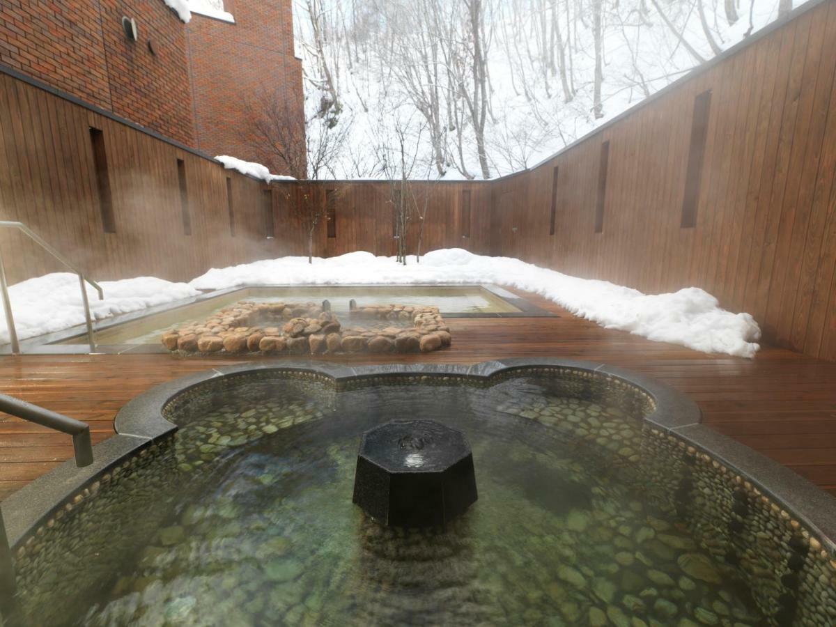 Niseko Konbu Onsen Tsuruga Moku-No-Sho Hotel Buitenkant foto